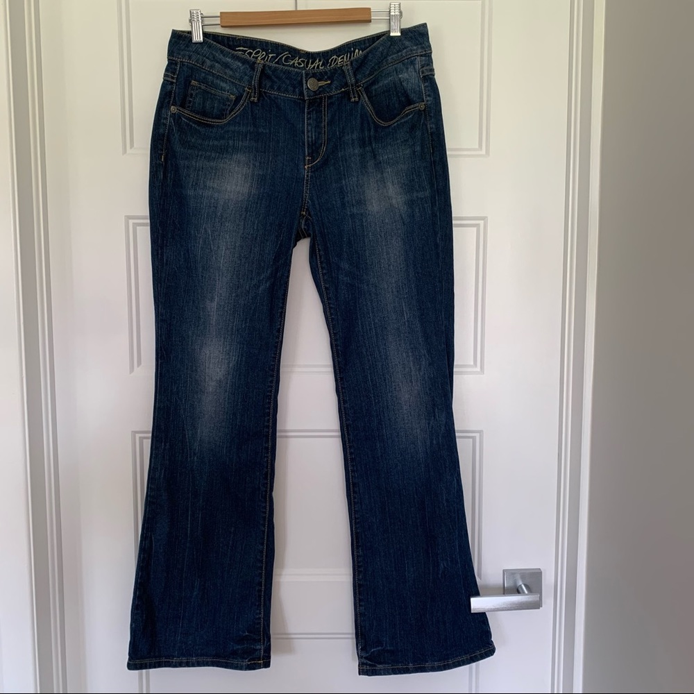 Esprit - Smart Straight - Distressed Dark Blue Jeans - Size 32/32